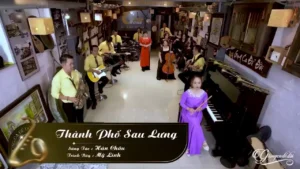 Thành Phố Sau Lưng – Mỹ Linh