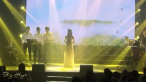 Áo Anh Sứt Chỉ Đường Ta – Thúy Huyền