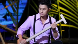 Bông Mua Tím – Hiền Ngân & Thành Viên