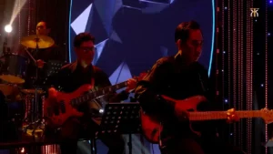 Chiều Một Mình Qua Phố – Hà Thanh Xuân