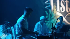 Hoa Nở Không Màu – Dương Edward