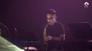 Lại Gần Hôn Anh – Thanh Duy