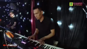 Mộng Ước Rẽ Đôi – Hiền Thục