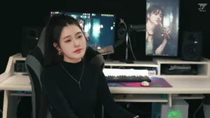 Đừng Yêu Bí Mật – Oanh Tạ