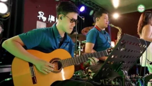 Hãy Để Mưa Rơi – Cece Trương & Nguyễn Đình Tuấn Dũng