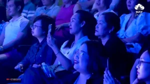 Lỗi Tại Mưa (Live) – Lưu Bích