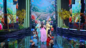 Phố Hoa (Remix) – Minh Thư