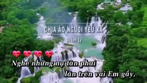 Chia Áo Người Yêu Xa – Khánh Ly