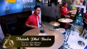 Thành Phố Buồn – Phi Thanh